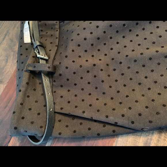 Stretch pants with belt - Picture 3 of 8